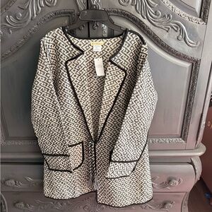 Women's Black & White Open-Front Textured Blazer